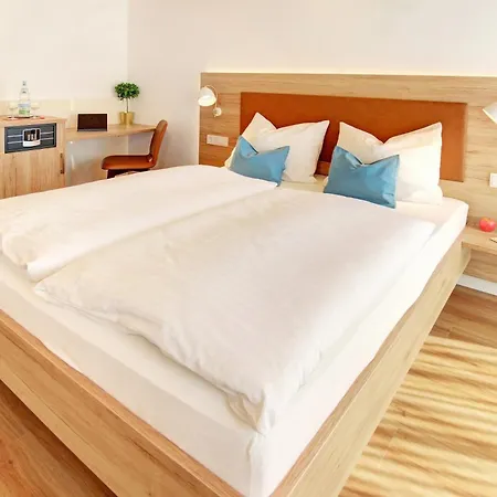 Hotel Erbprinzenhof 2*