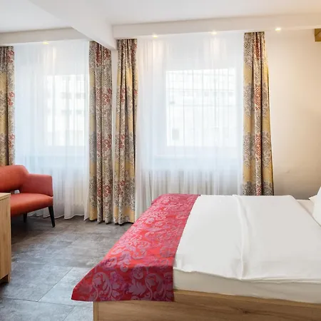 艾尔普林森豪夫酒店 2* 卡尔斯鲁厄