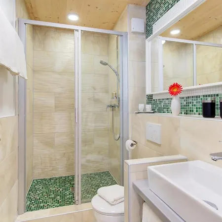 艾尔普林森豪夫酒店